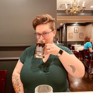 Meet your Posher, Kari